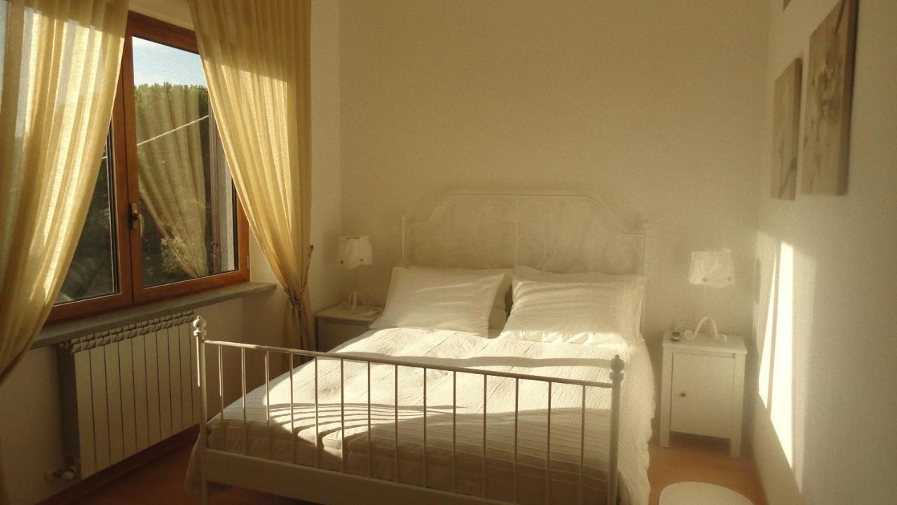 Bed And Breakfast La Corte Degli Ulivi Civitavecchia Quarto foto